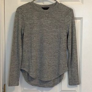 NWOT Banana Republic XS P Grey Top